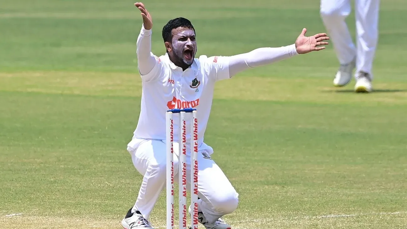 ভবিষ্যৎ নিয়ে চিন্তা করতে চান না সাকিব