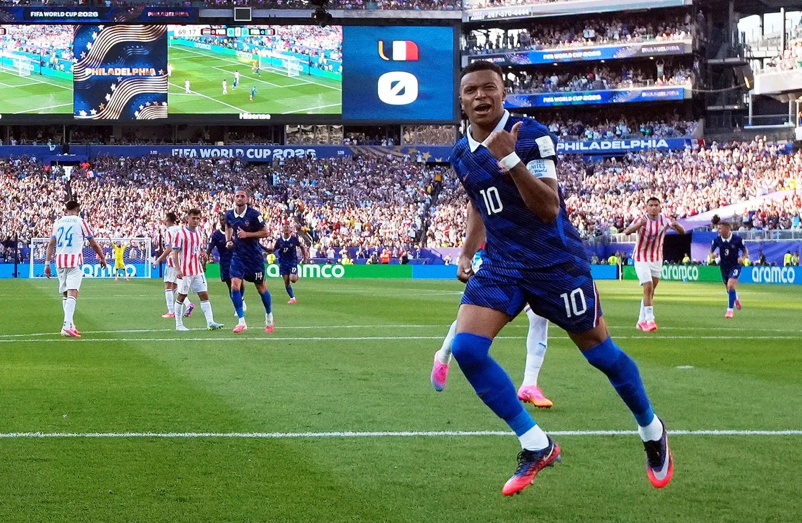 ক্লান্তিময় ম্যাচ জিতে কোয়ার্টারে ফাইনালে ফ্রান্স