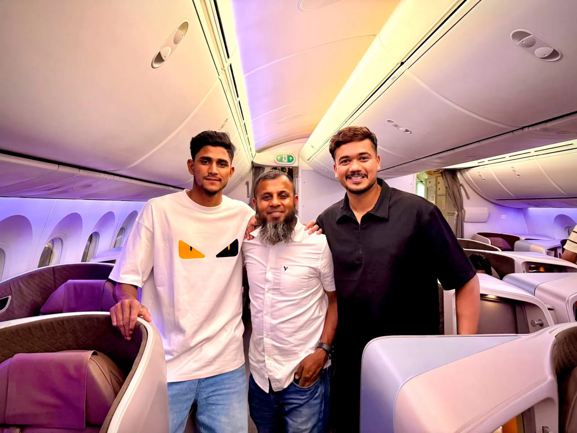 চিকিৎসার জন্য অস্ট্রেলিয়ায় গেলেন নাহিদ-তাসকিন