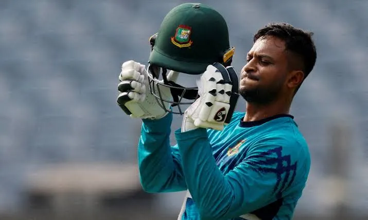 সাকিবের দেশে ফেরার সুযোগ দেখেন না ক্রীড়া প্রতিমন্ত্রী